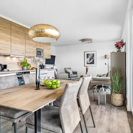 Apartment Beachwavetwo- 2og, Meerblick, Balkon, Kamin, Sauna Olpenitz