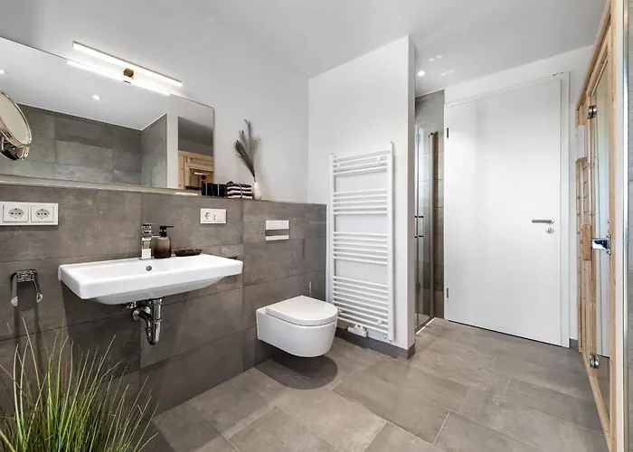 Beachwavetwo- 2og, Meerblick, Balkon, Kamin, Sauna Olpenitz